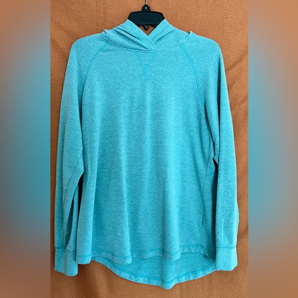 The North Face Women’s Lightweight Long Sleeve Hoodie – Teal Blue, Size L